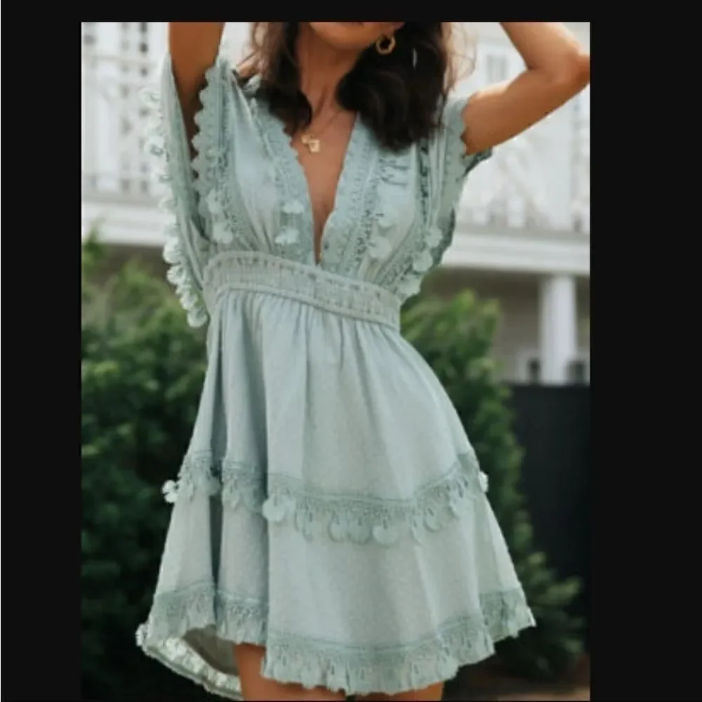 Lace Tie Backless Doll Sleeve Dress